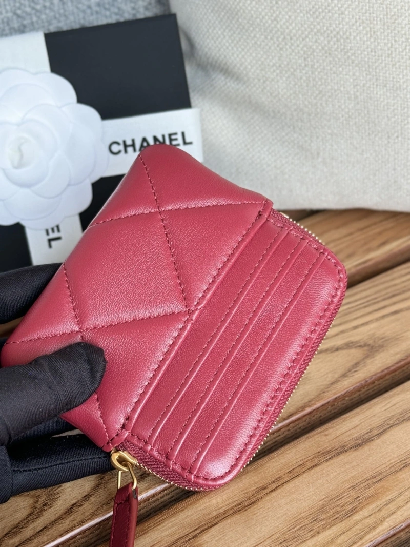 Minimalist Chxnxl Wallets 30026