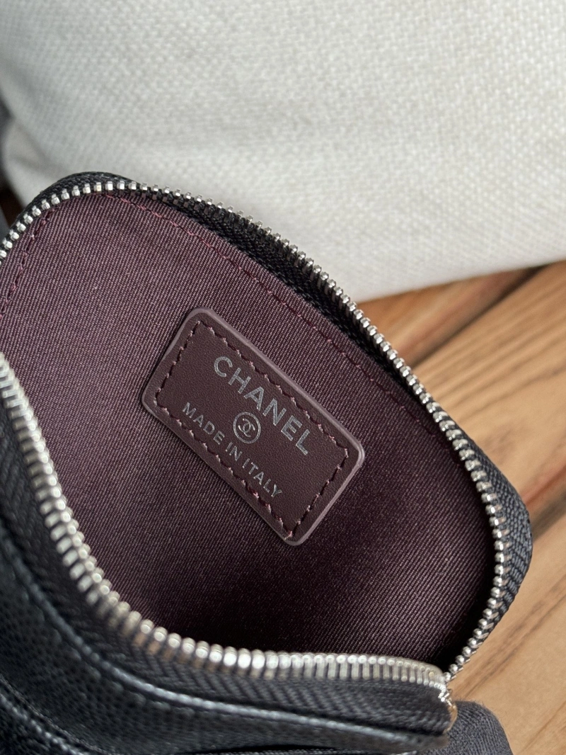 Resilient Chxnxl Wallets 30042