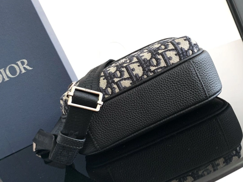GoAnywhere Dxxr Satchel bags 62850