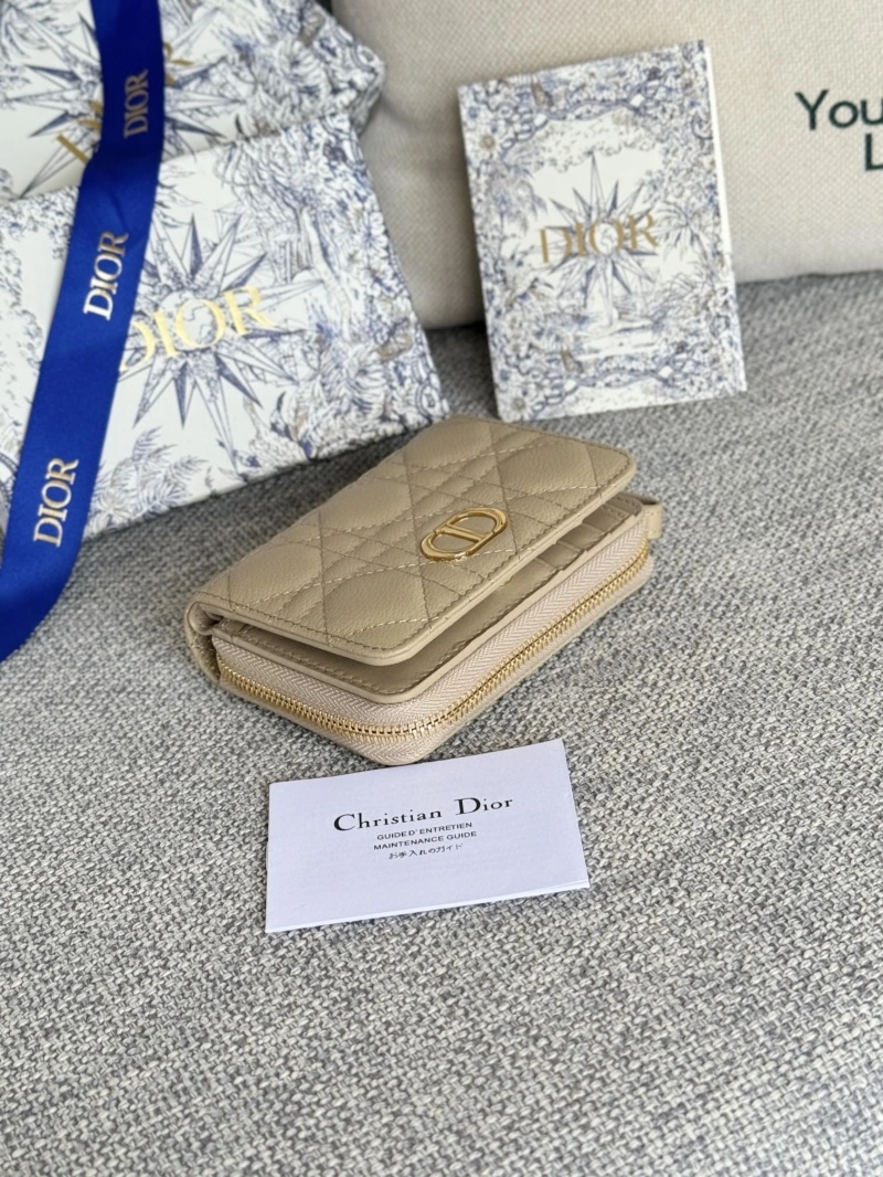 EyeCatching Dxxr Wallets 62746