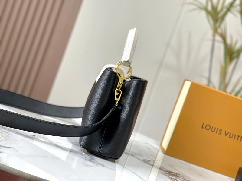 Trendy LX Caxucines Bags 22581