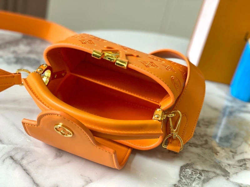 LX Caxucines Bags Functional 22582