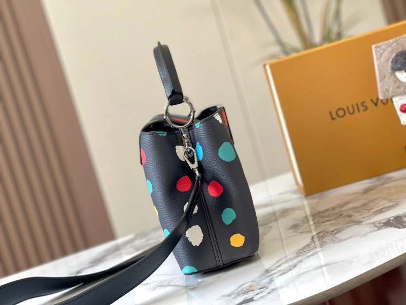 Breathable LX Caxucines Bags 22577