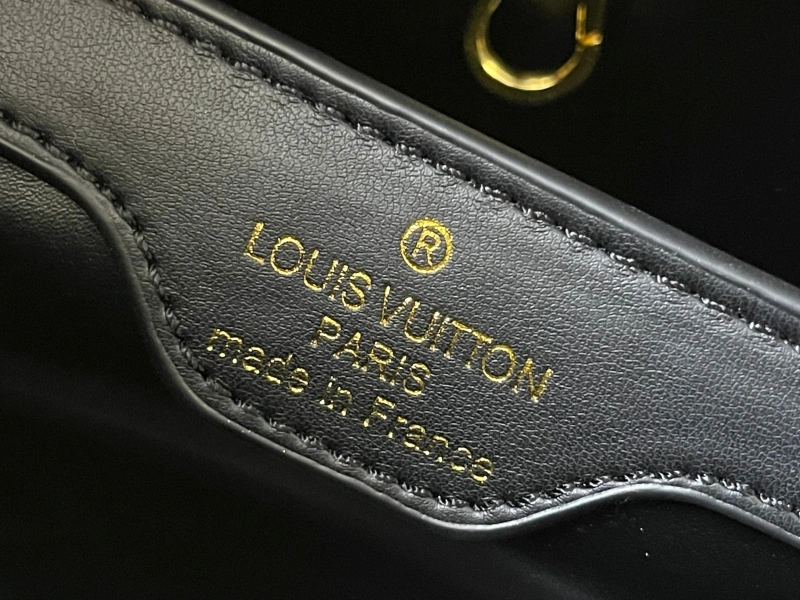 Flexible LX Caxucines Bags 22529