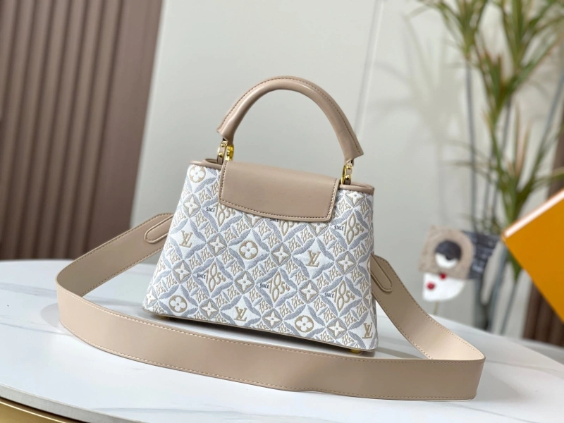 BestValue LX Caxucines Bags 22532