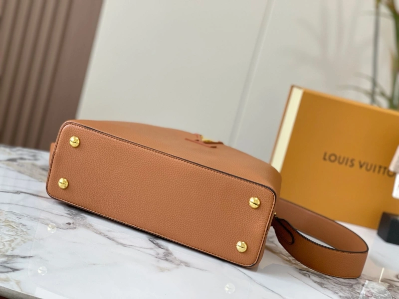 Resilient LX Caxucines Bags 22506