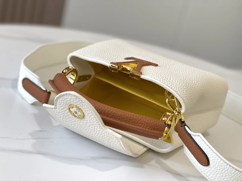 Comfortable LX Caxucines Bags 22491