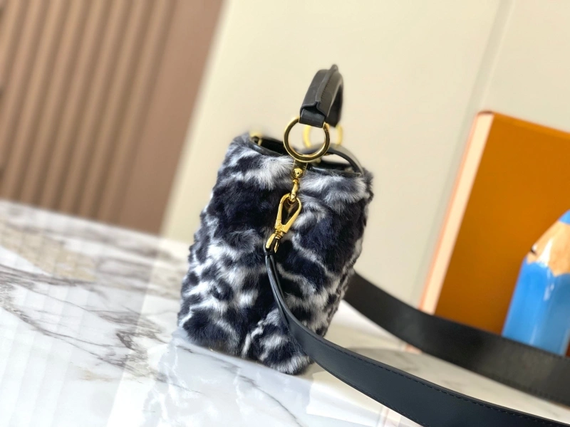 LX Caxucines Bags Trendy 22413