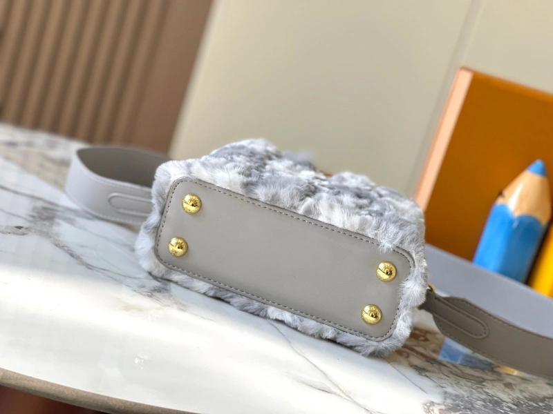 WellDesigned LX Caxucines Bags 22424