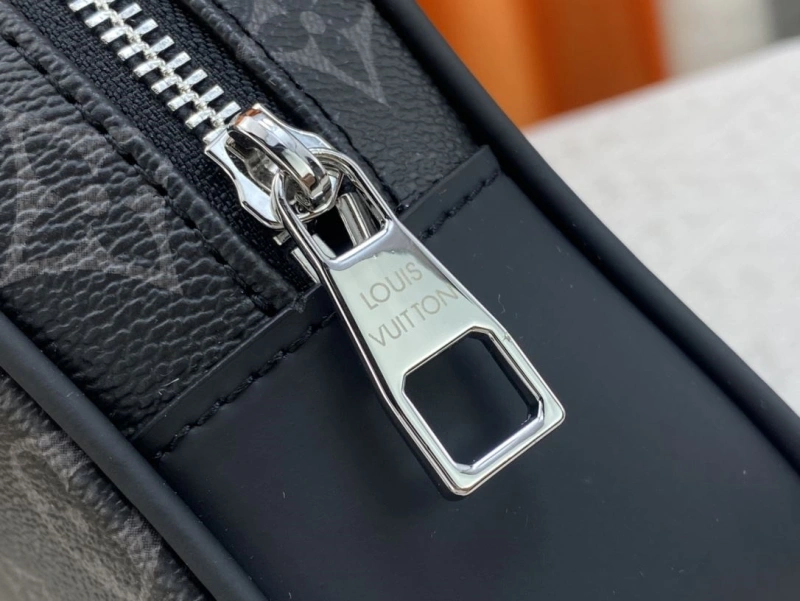 Modern LX Clutch Bags 22400