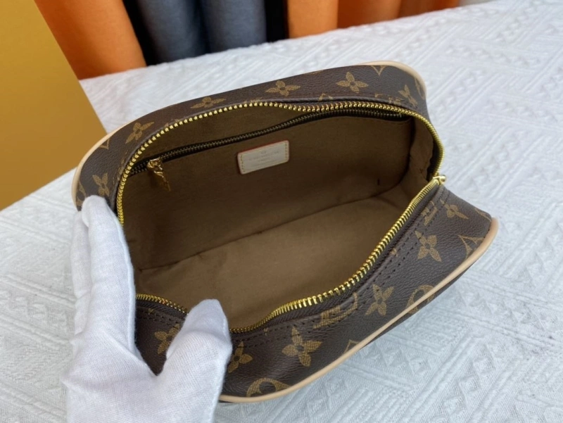 LX Cosmetic Bags Breathable 22383