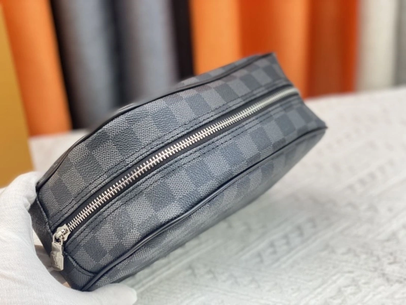 Comfortable LX Cosmetic Bags 22379