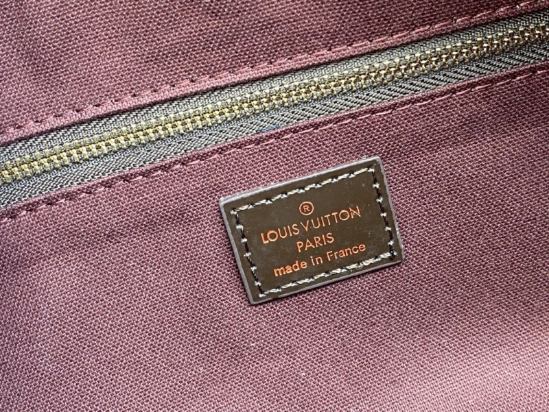 Comfortable LX Cosmetic Bags 22375