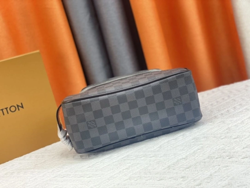 LX Cosmetic Bags Refined 22373