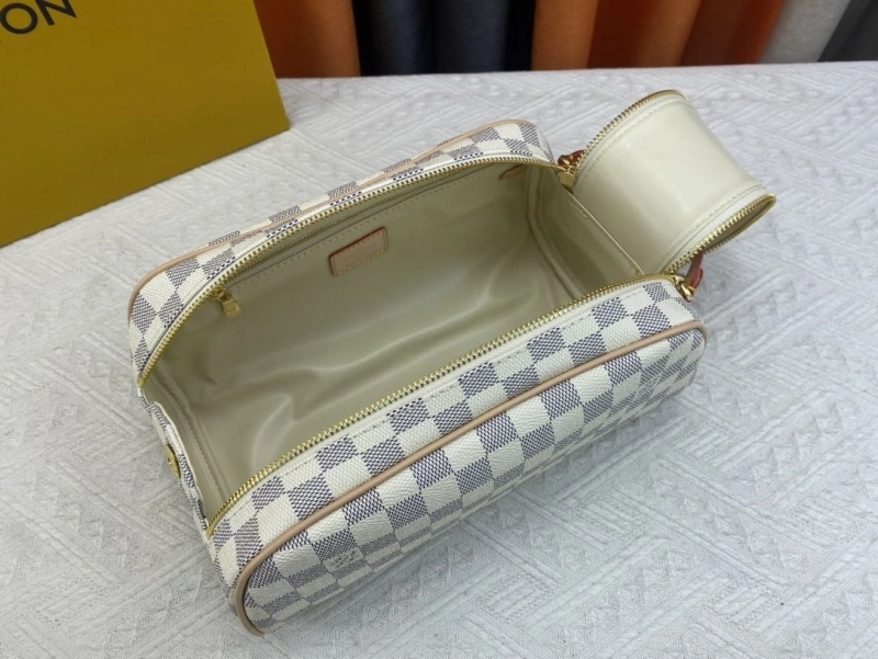 Flexible LX Cosmetic Bags 22385