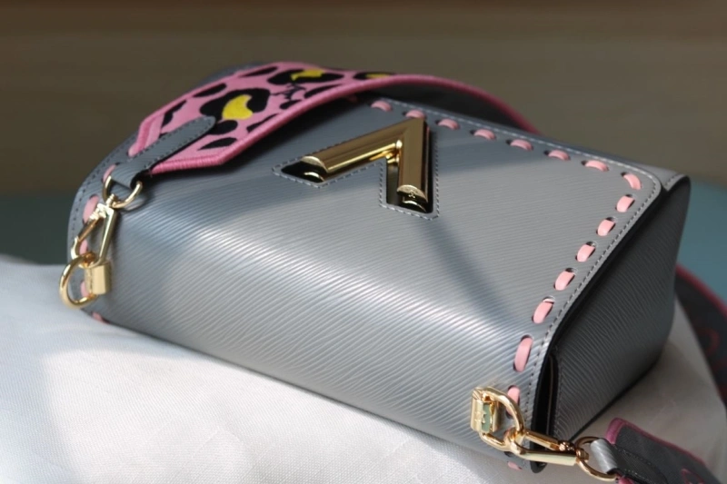Sleek LX Twist Denim Bags 22260