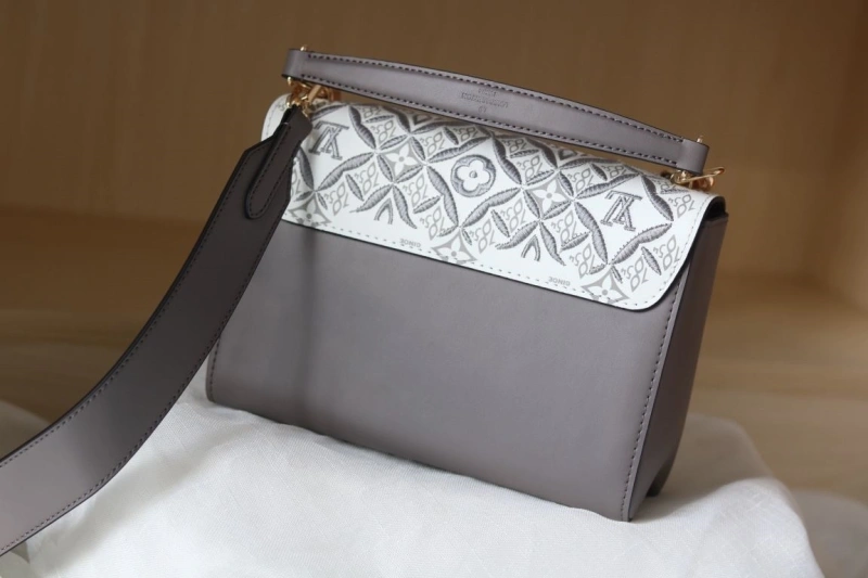 LX Twist Denim Bags Fashionable 22225