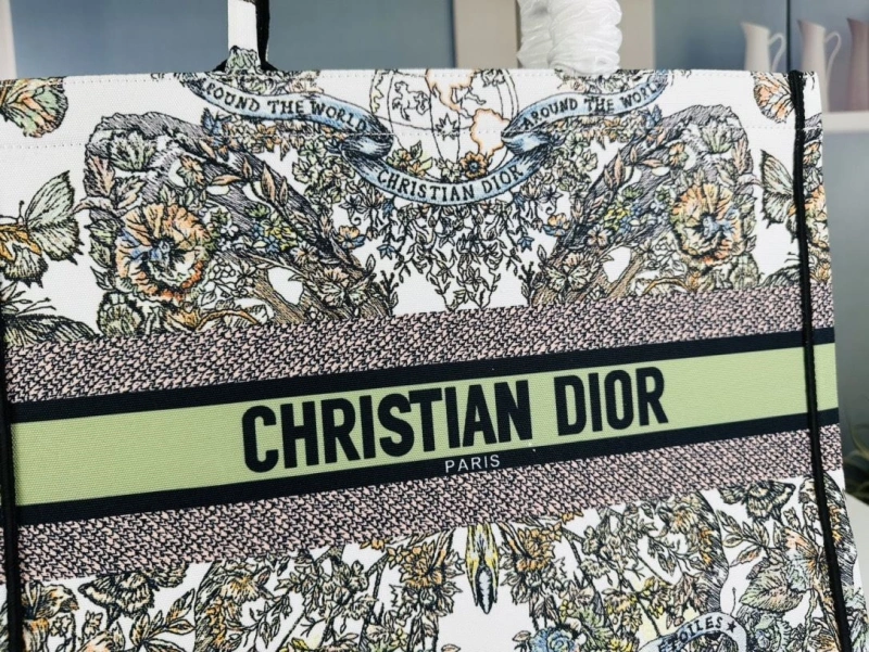 Minimalist Dxxr Shopping Bags 62593