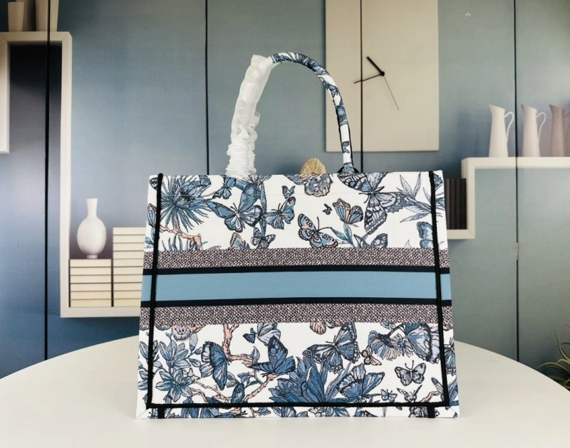 Comfortable Dxxr Shopping Bags 62575