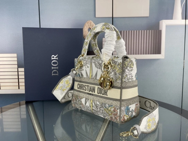 Vibrant Dxxr Shopping Bags 62573