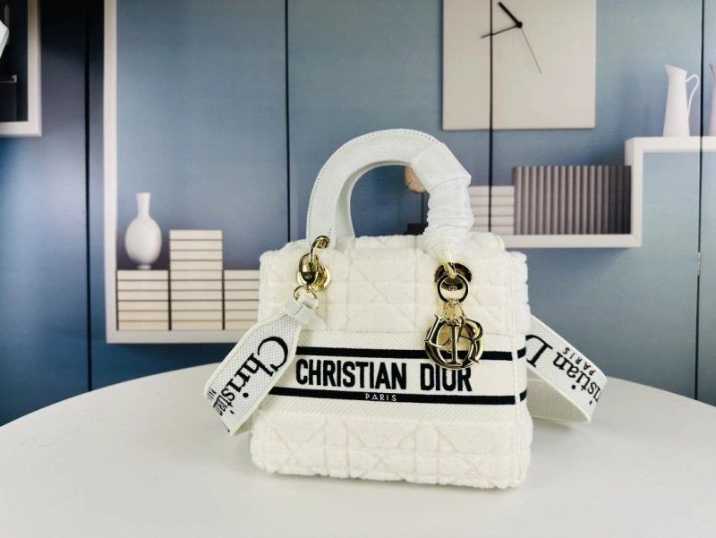 Trendsetting Dxxr Top Handle Bags 62444