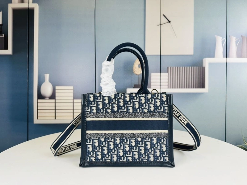 Classic Dxxr Shopping Bags 62632