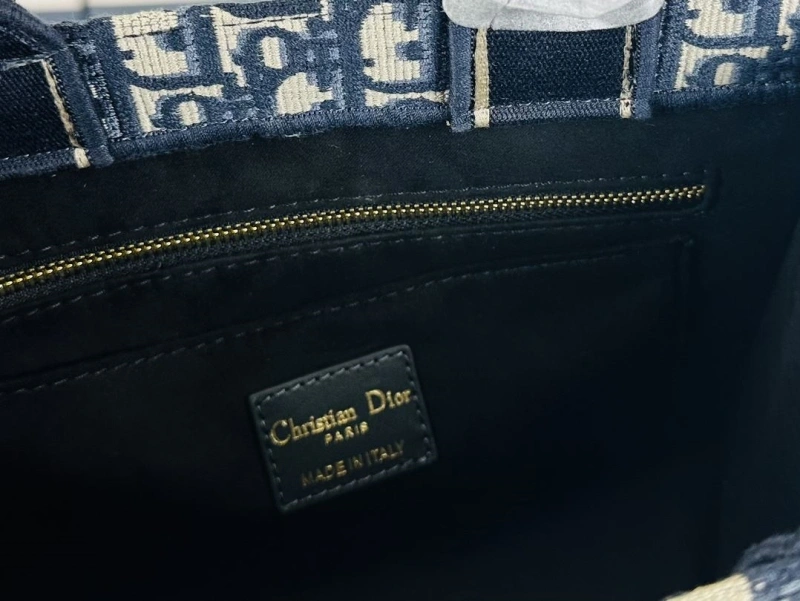 Classic Dxxr Shopping Bags 62632