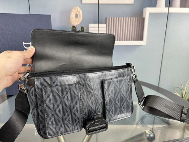 Dxxr Satchel bags Vibrant 62694