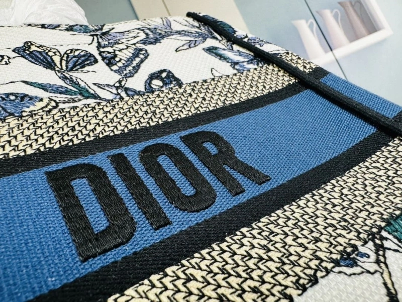 Comfortable Dxxr Shopping Bags 62591