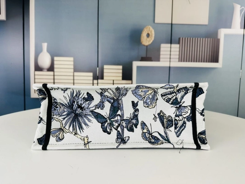 Comfortable Dxxr Shopping Bags 62591