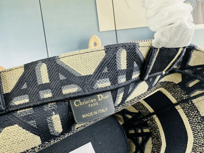 WellDesigned Dxxr Shopping Bags 62546