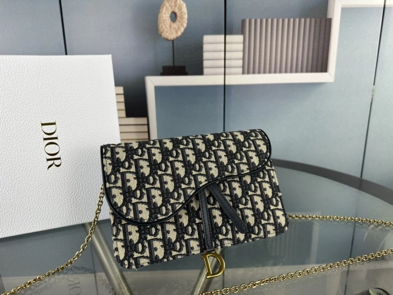 Trendsetting Dxxr Satchel bags 62658