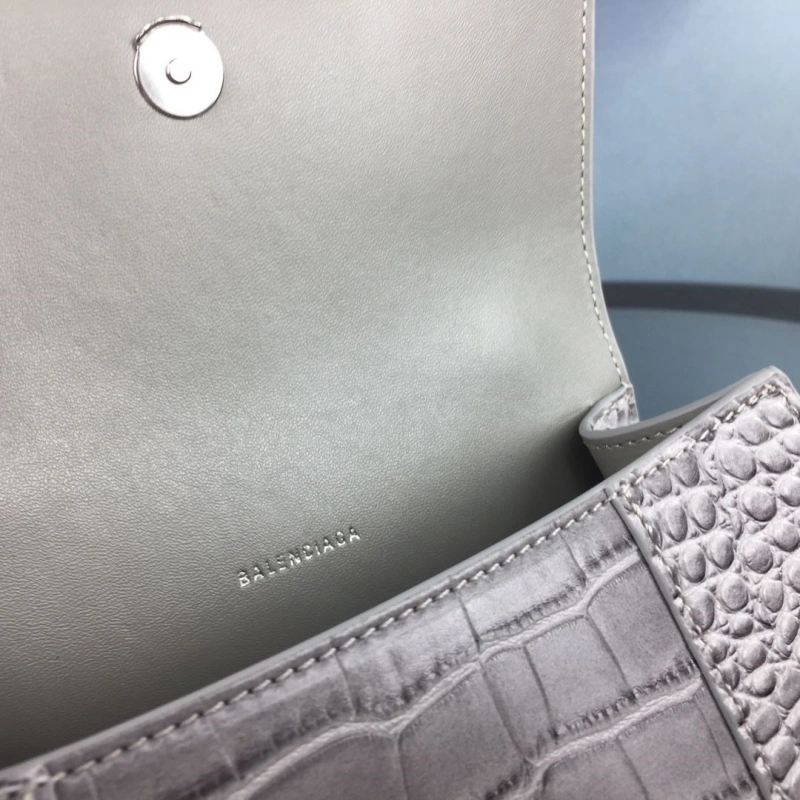 Resilient Bxlxnciaga Top Handle Bags 86042