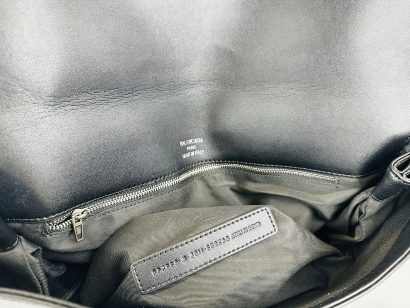 Flexible Bxlxnciaga Satchel Bags 86041