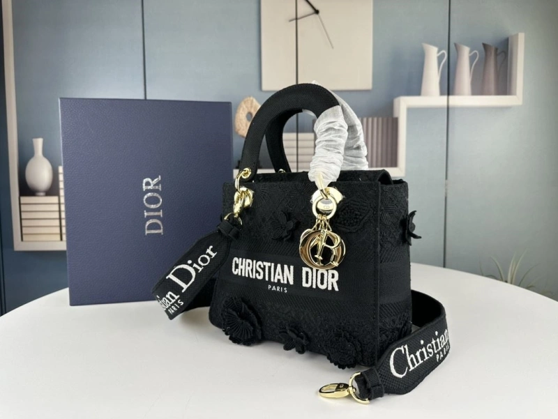 Classic Dxxr Top Handle Bags 62440