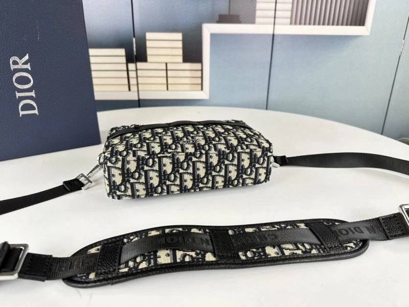 Sleek Dxxr Satchel bags 62592