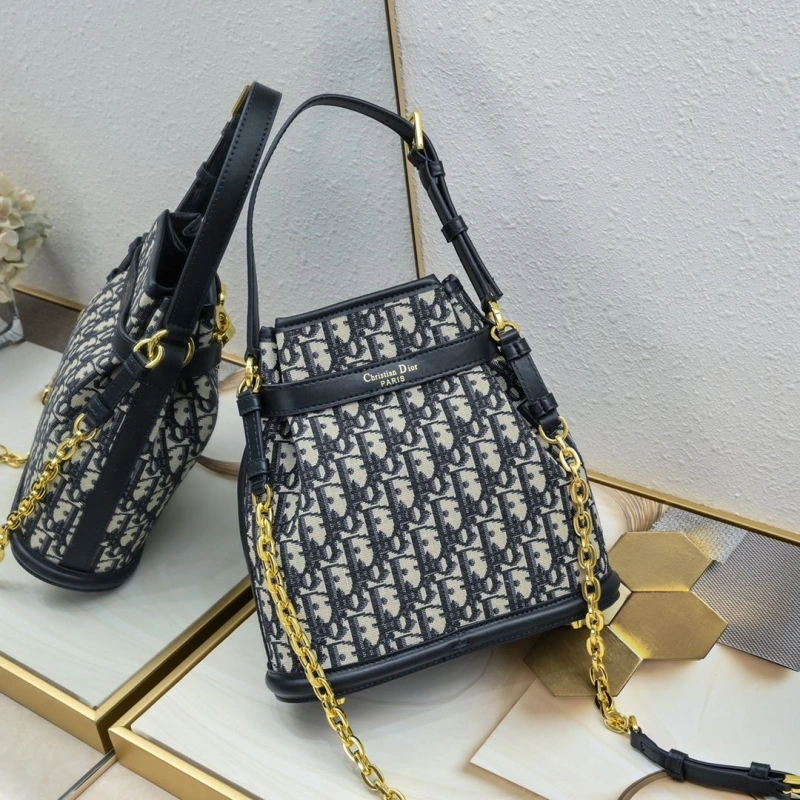 ModernLook Dxxr Top Handle Bags 62431