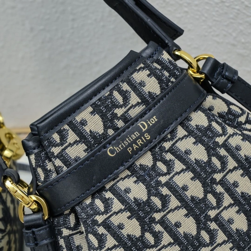 Timeless Dxxr Top Handle Bags 62414