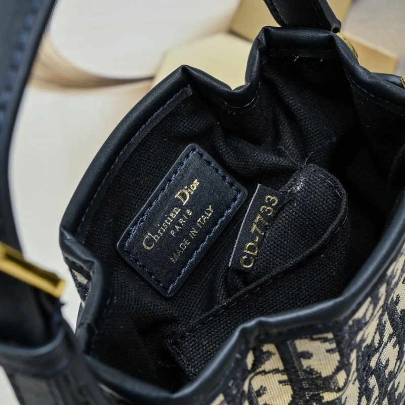 Timeless Dxxr Top Handle Bags 62414