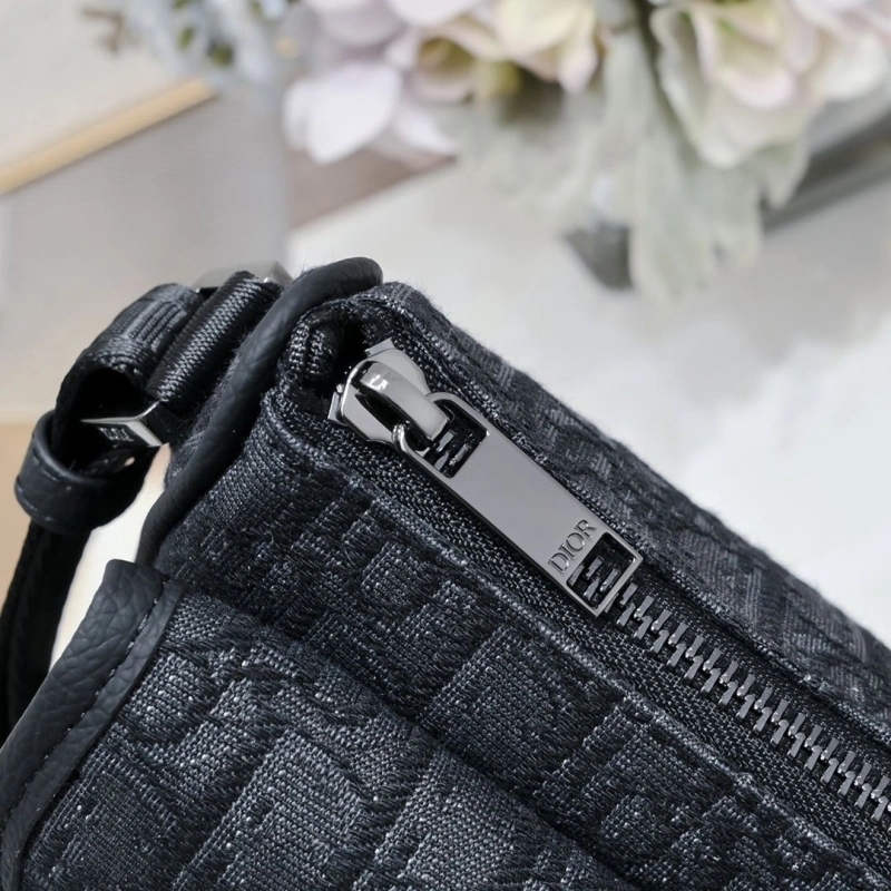 Reliable Dxxr Satchel bags 62605