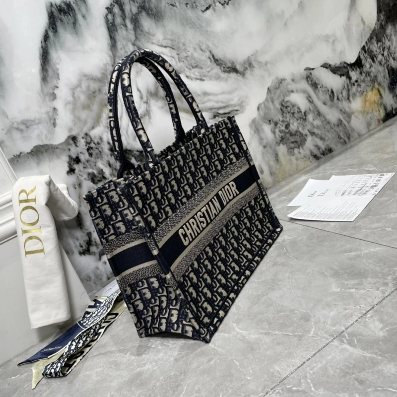 StreetReady Dxxr Shopping Bags 62493