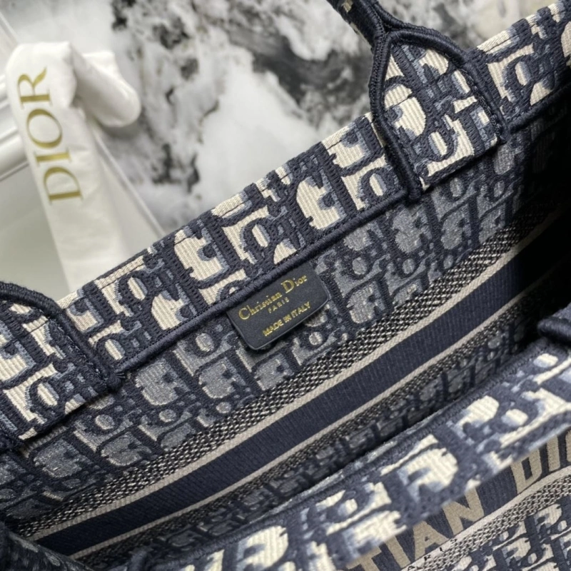 StreetReady Dxxr Shopping Bags 62493