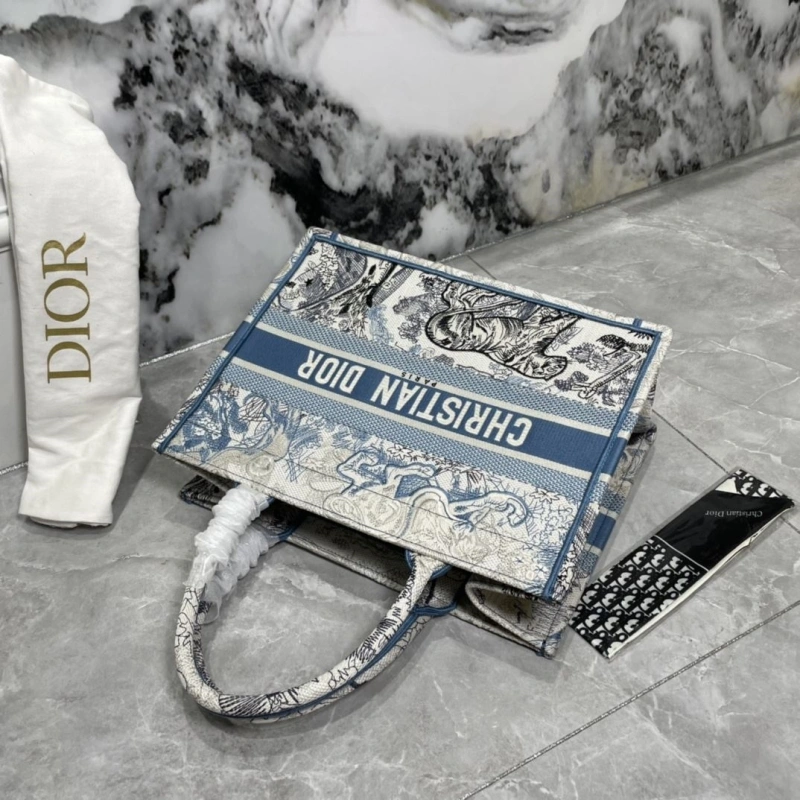 Comfortable Dxxr Shopping Bags 62494