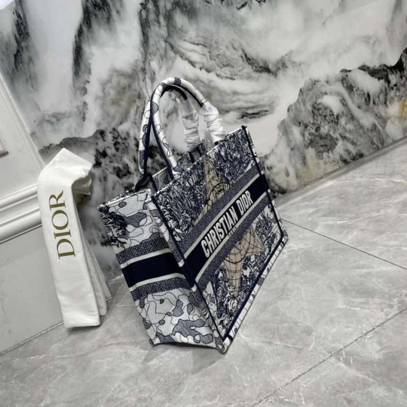 Elegant Dxxr Shopping Bags 62462