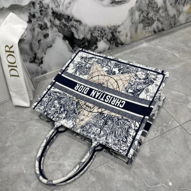 Breathable Dxxr Shopping Bags 62489