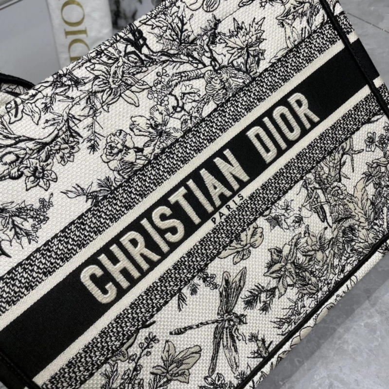 Breathable Dxxr Shopping Bags 62454
