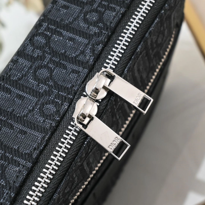 Resilient Dxxr Satchel bags 62621