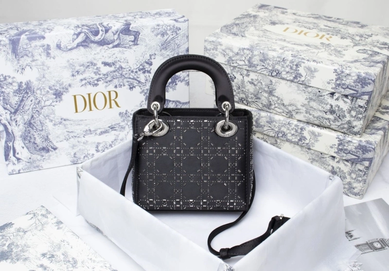 Comfortable Dxxr Top Handle Bags 62425