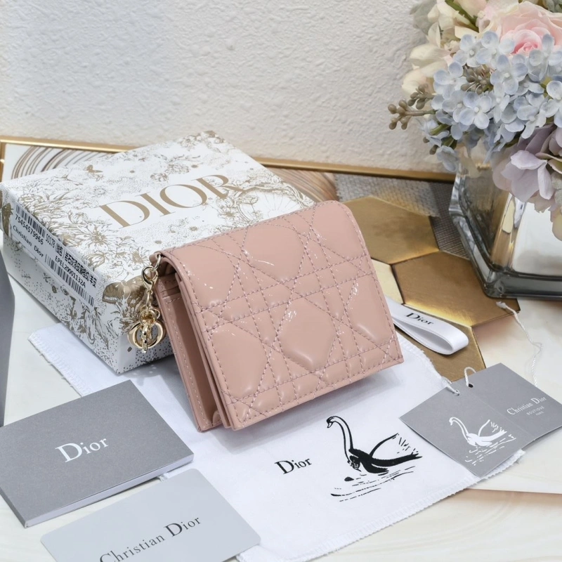 Comfortable Dxxr Wallet 62386