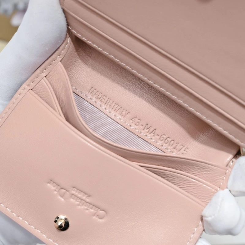 Comfortable Dxxr Wallet 62386